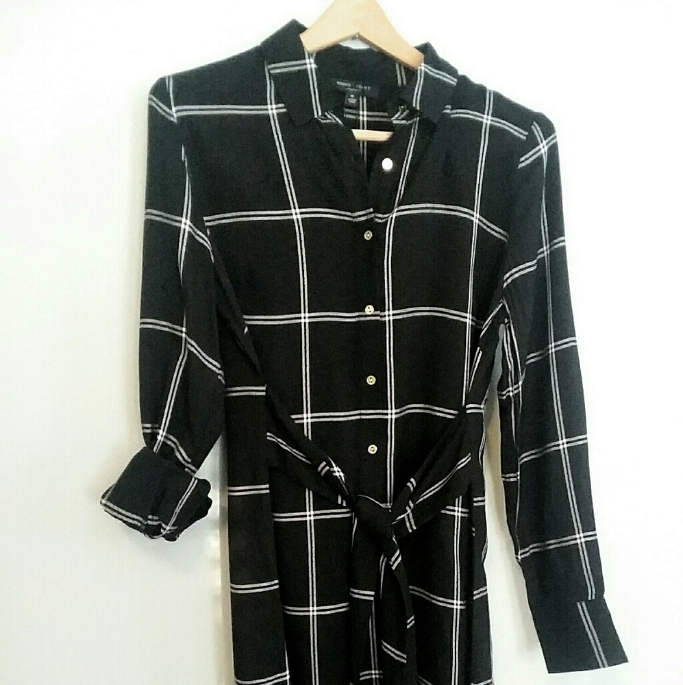 ROMEO + JULIET COUTURE Black & White Plaid Dress